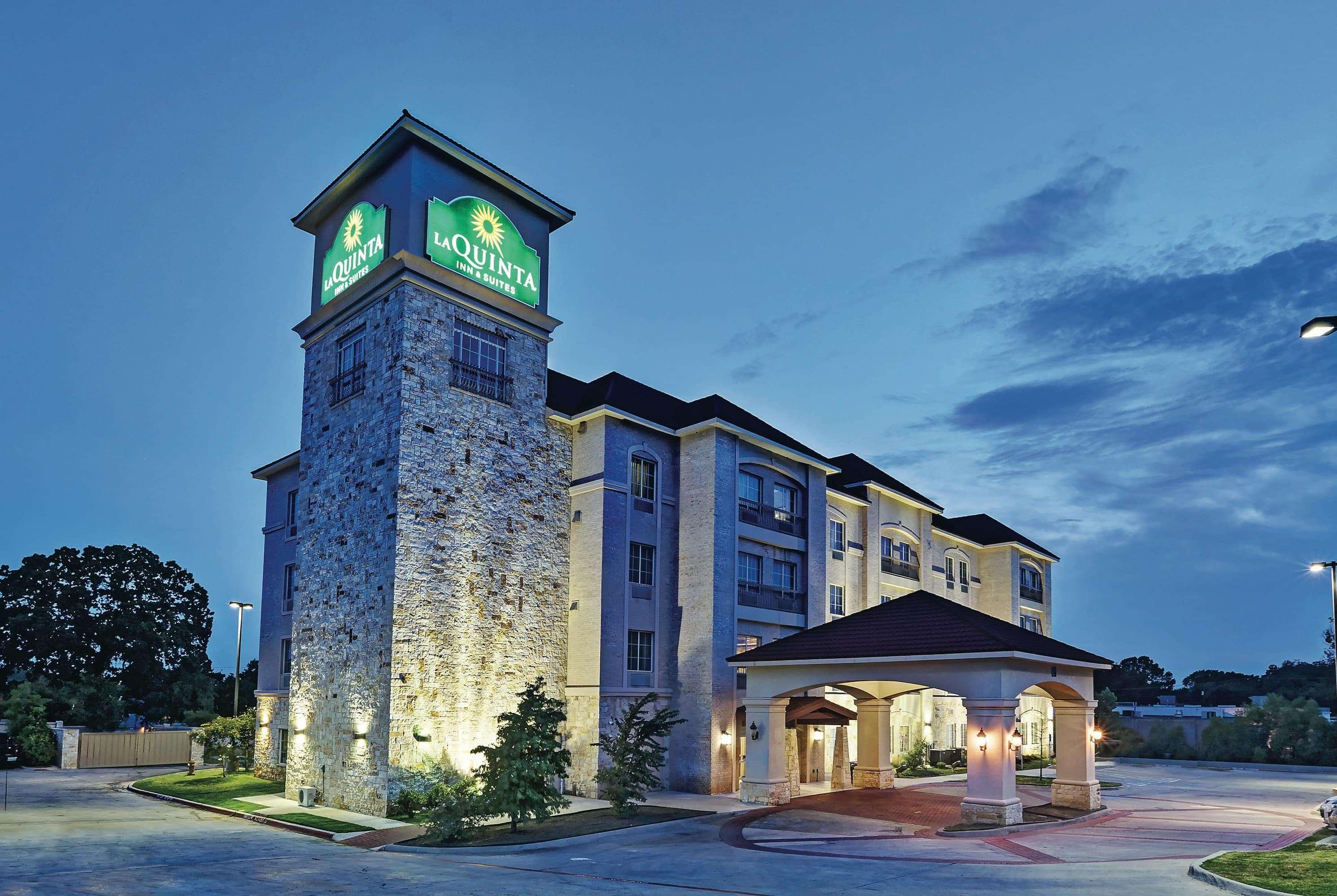 La Quinta By Wyndham Dfw Airport West - Euless Hotell Eksteriør bilde